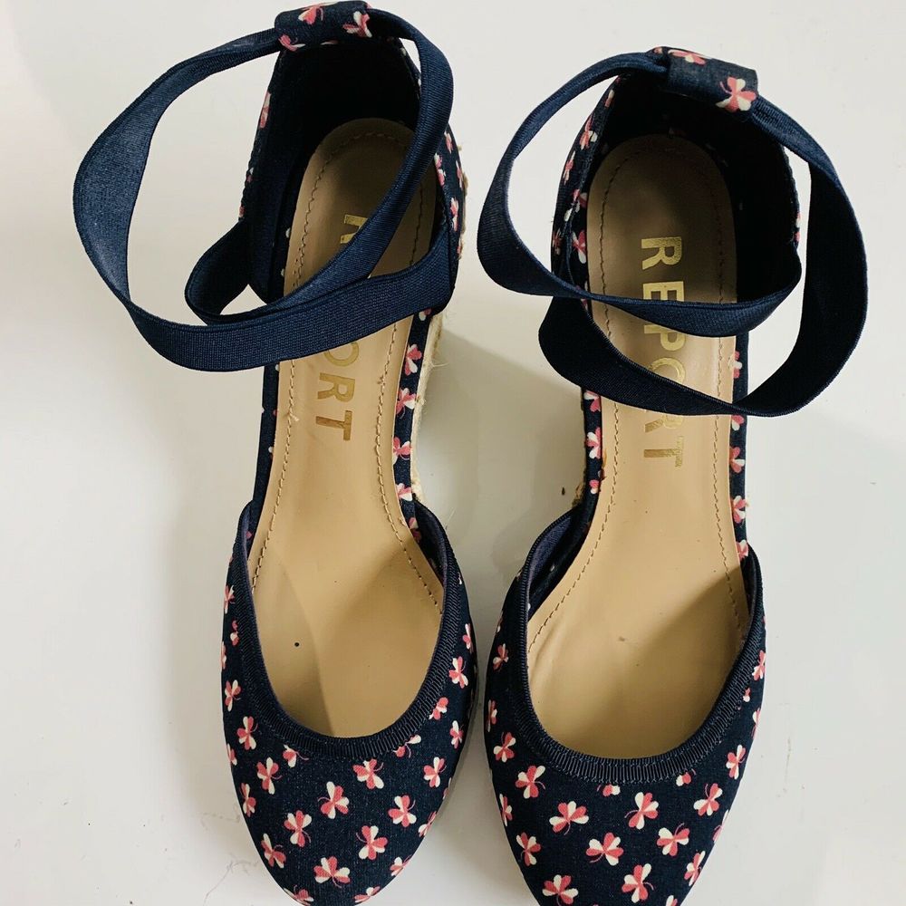 Report Ashtyn Navy Floral Espadrille Wedges - Picture 3 of 4